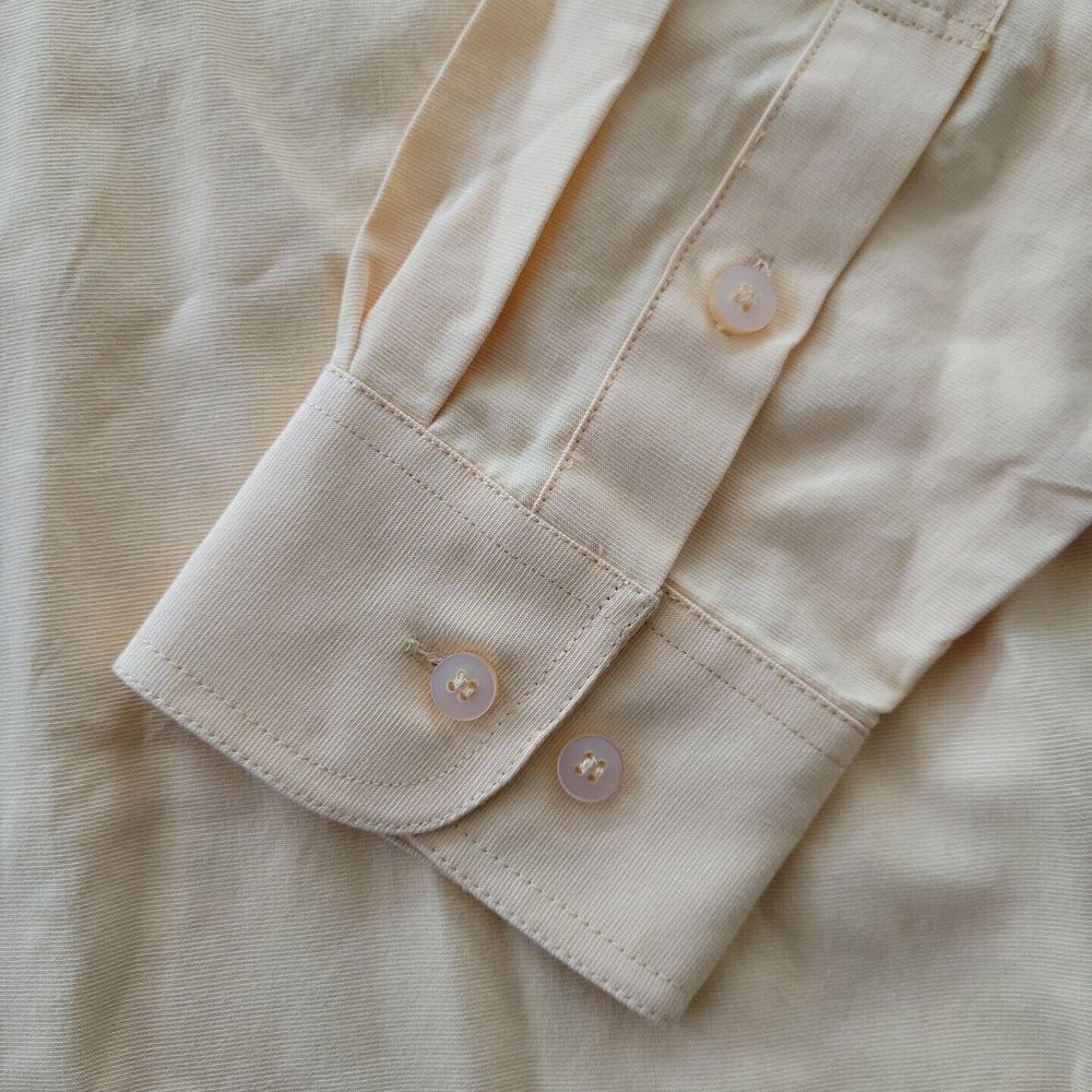 Oleg Cassini Shirt‎ Mens  Yellow Long Sleeve Button Down Casual Lightweight - Picture 4 of 8